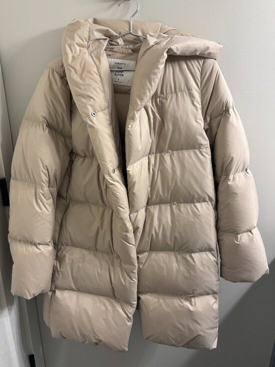 Babaton Jackets & Blazers - Like new! Aritzia Babaton Duvet Puffer. Sz S.